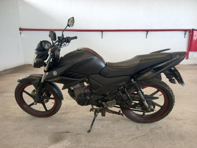 YAMAHA YS150 FAZER SED 2024/2025 PRETA